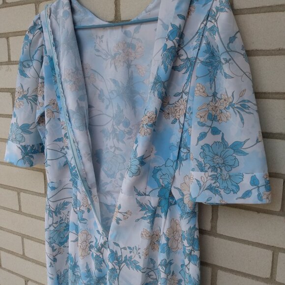 Amish Mennonite Cape Dress 38.5"B 30.5"W Handmade Modest Blue Floral Lightweight - Picture 8 of 9